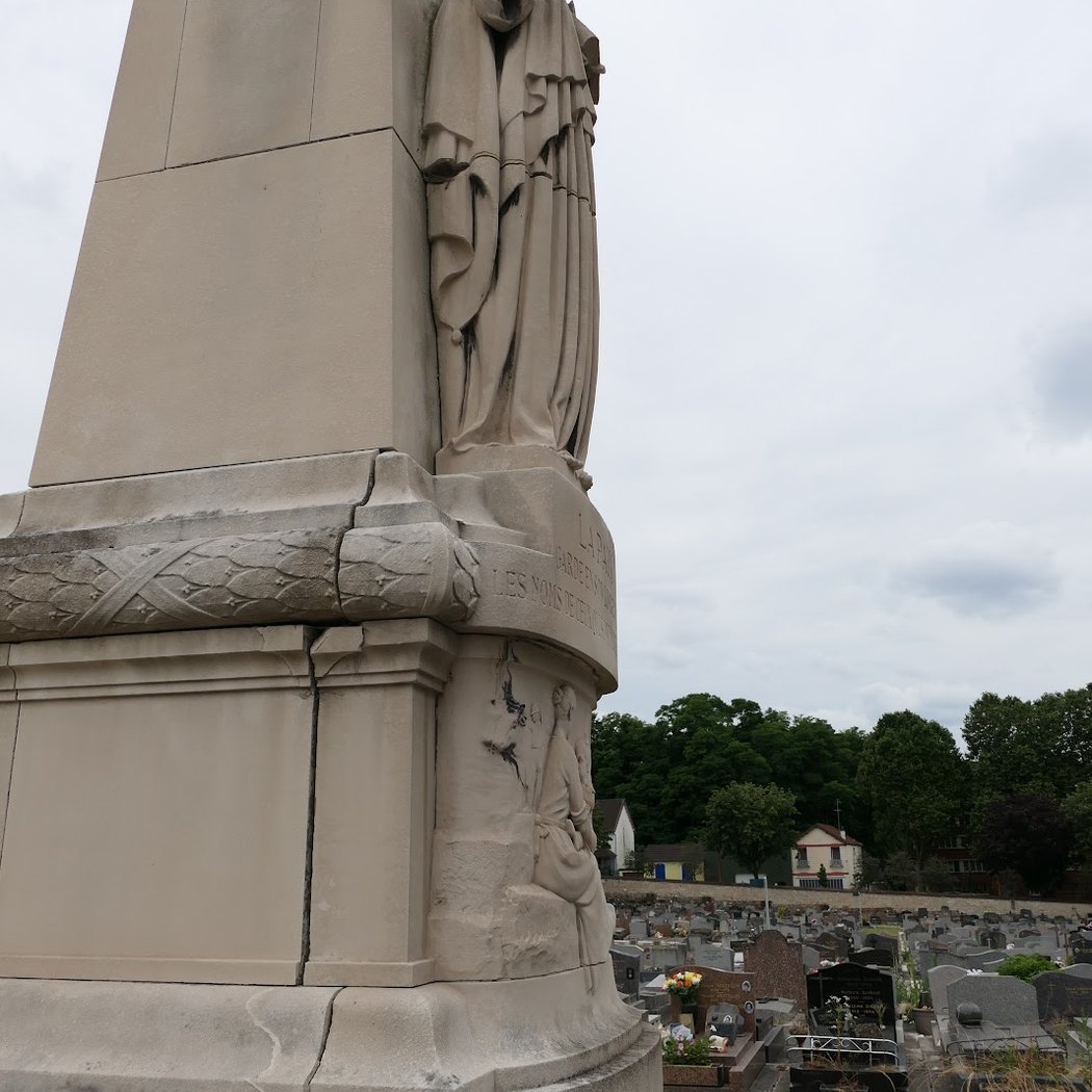 Monument aux morts de Pantin 2